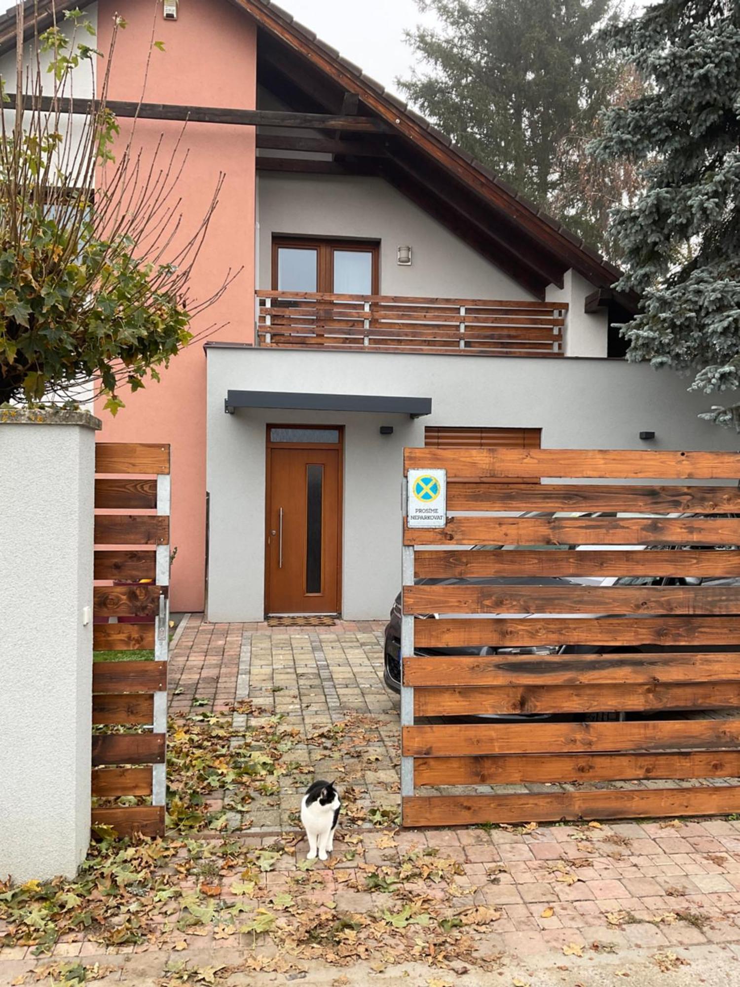 Apartman U Lesa Nové Jirny Kültér fotó